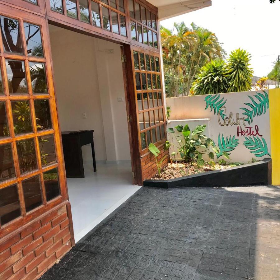 Colibri Hostel Puerto Iguazú Esterno foto
